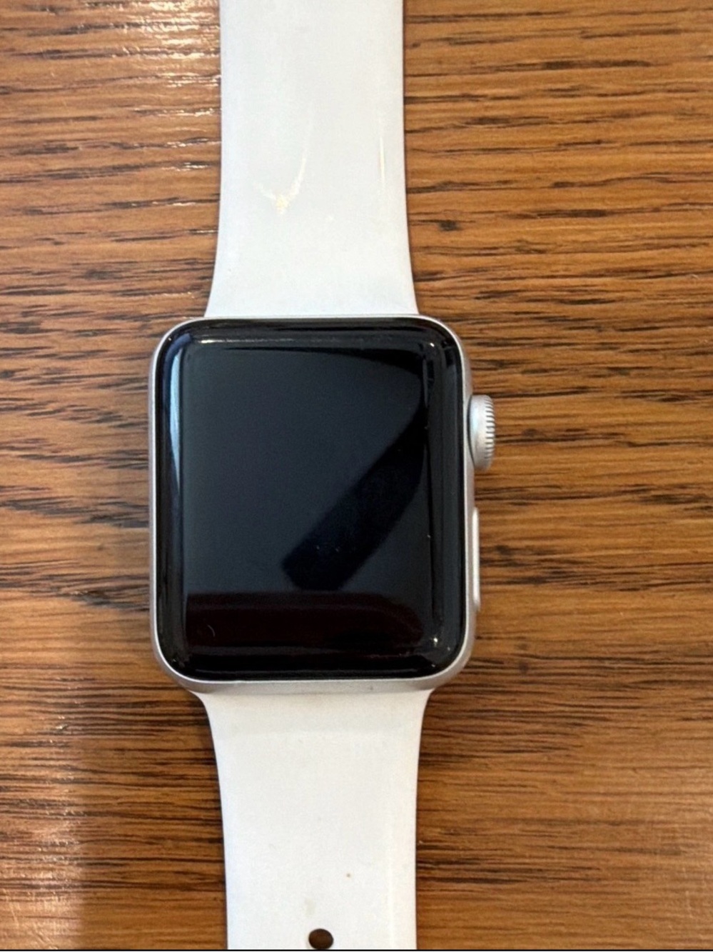 Apple Watch ⌚️ series 3 with White Sport Band - Silver Case